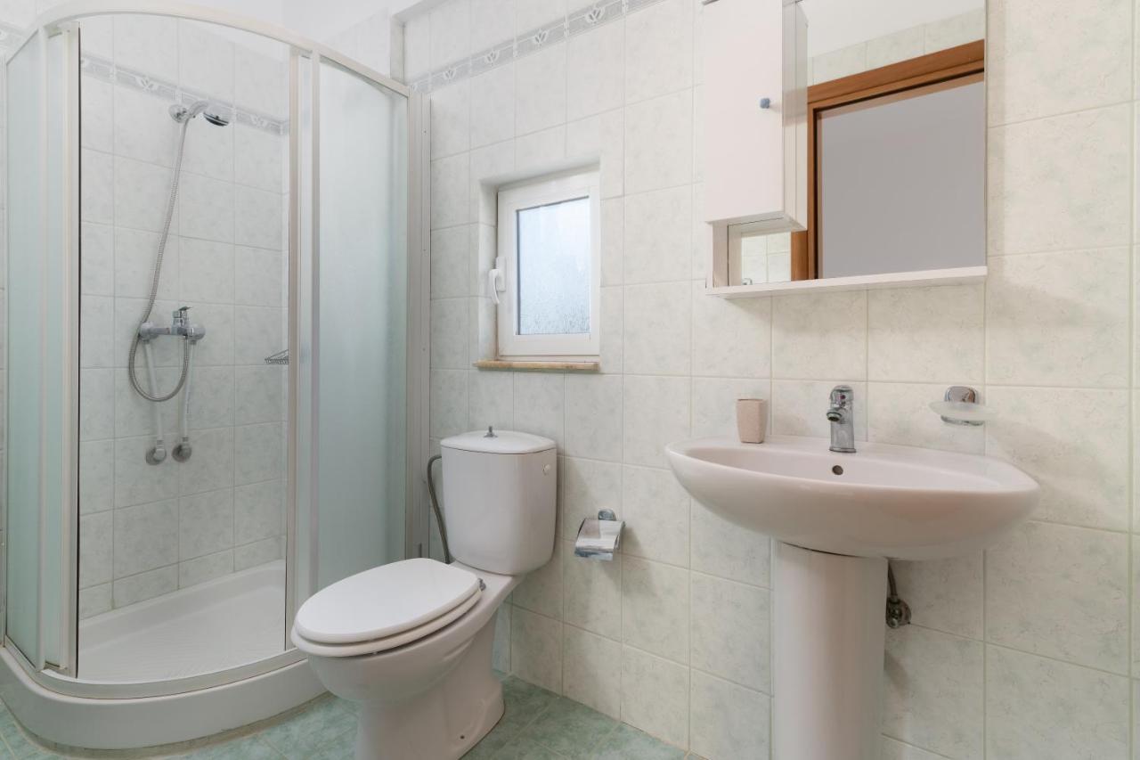 הוילה גנאדי Casa Marinella מראה חיצוני תמונה
