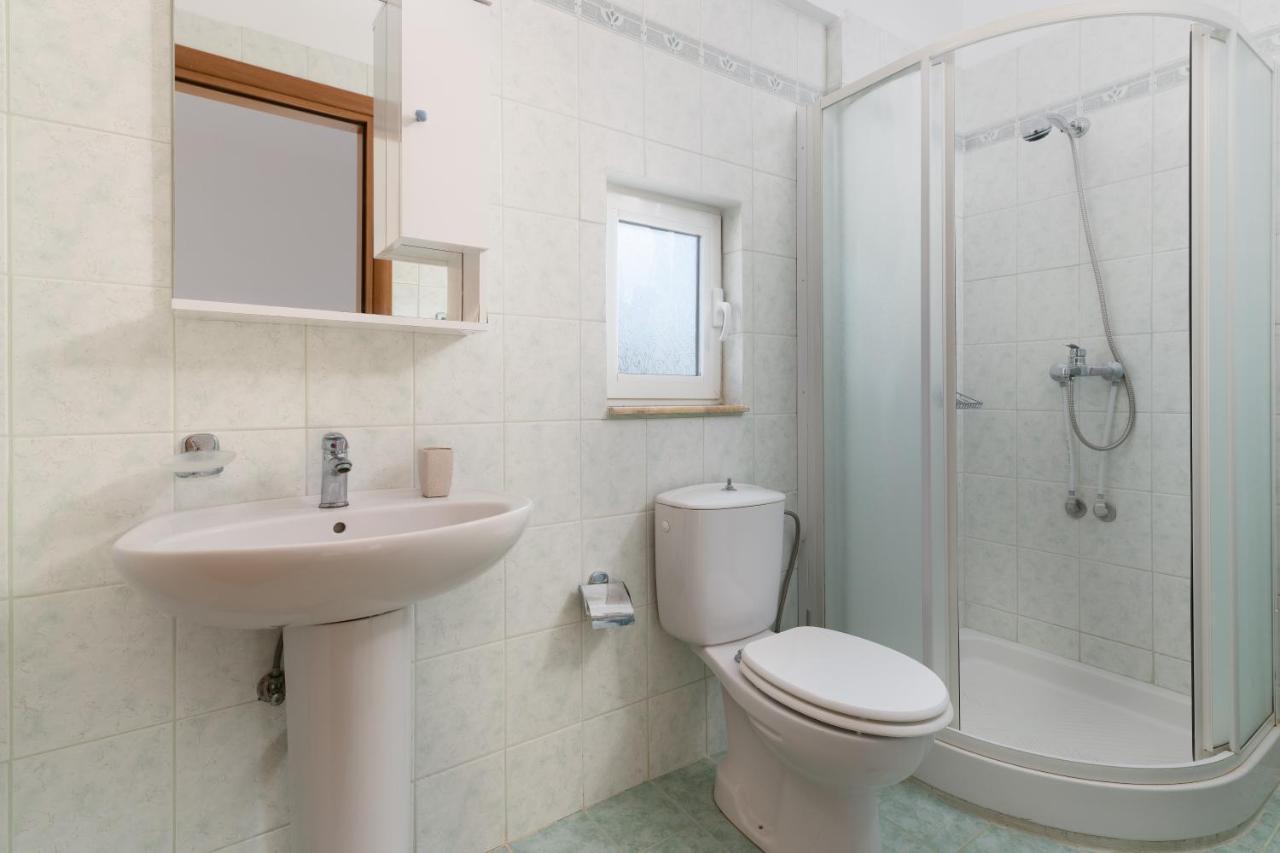 הוילה גנאדי Casa Marinella מראה חיצוני תמונה